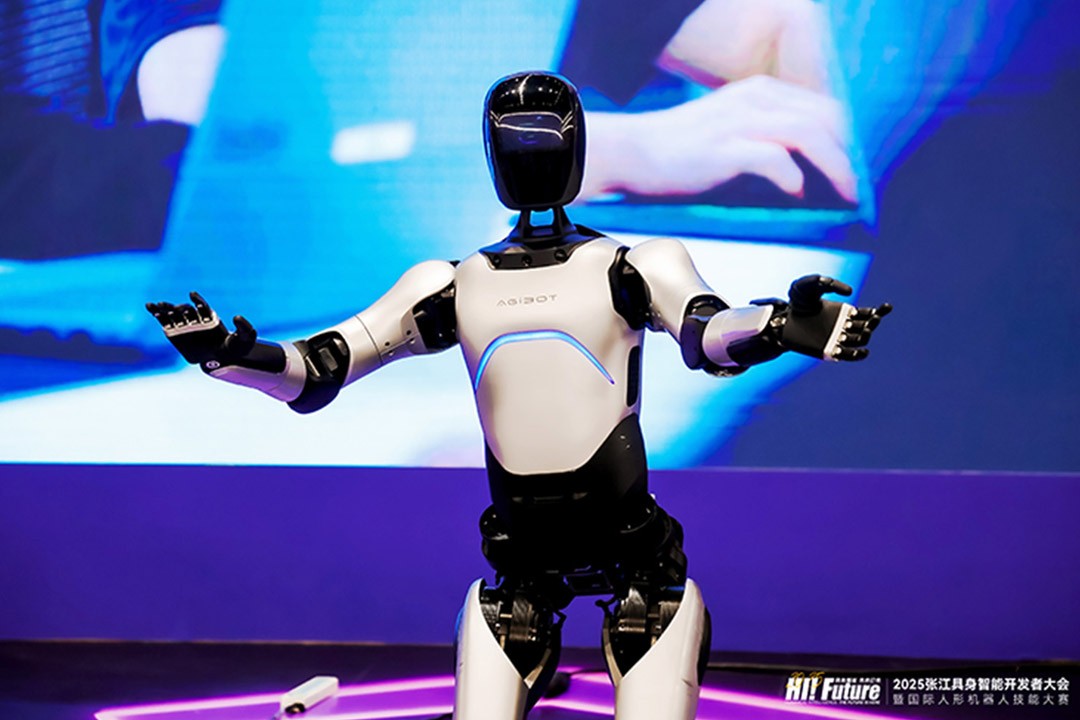 333体育官方-「报告发布」《折页背后：国际教育市场乱象洞察》解读